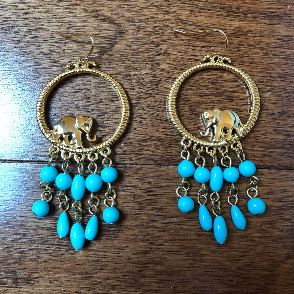 Lilly Pulitzer dangly gold elephant earrings